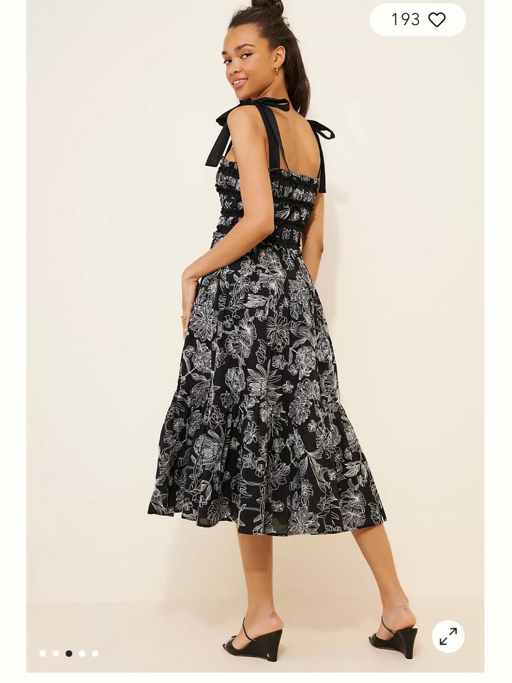 En Saison Black & White Floral Smocked Midi Dress Tie Shoulder. Medium. - Picture 4 of 8